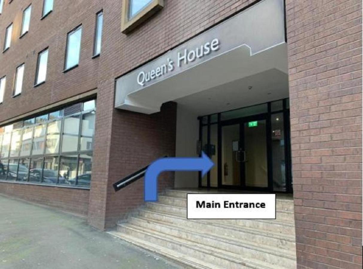 Qh31 - City Centre Location With 2 Double Bedrooms Sleeping Up To 4 People - Spacious Work Or Leisure Apartment Sheffield Bagian luar foto