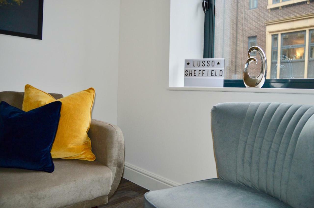 Qh31 - City Centre Location With 2 Double Bedrooms Sleeping Up To 4 People - Spacious Work Or Leisure Apartment Sheffield Bagian luar foto